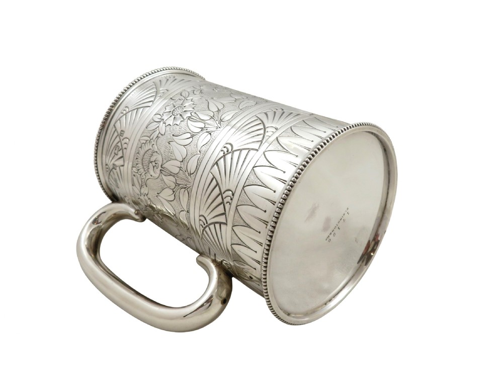 Antique Victorian Sterling Silver Pint Tankard / Mug 1900 View III