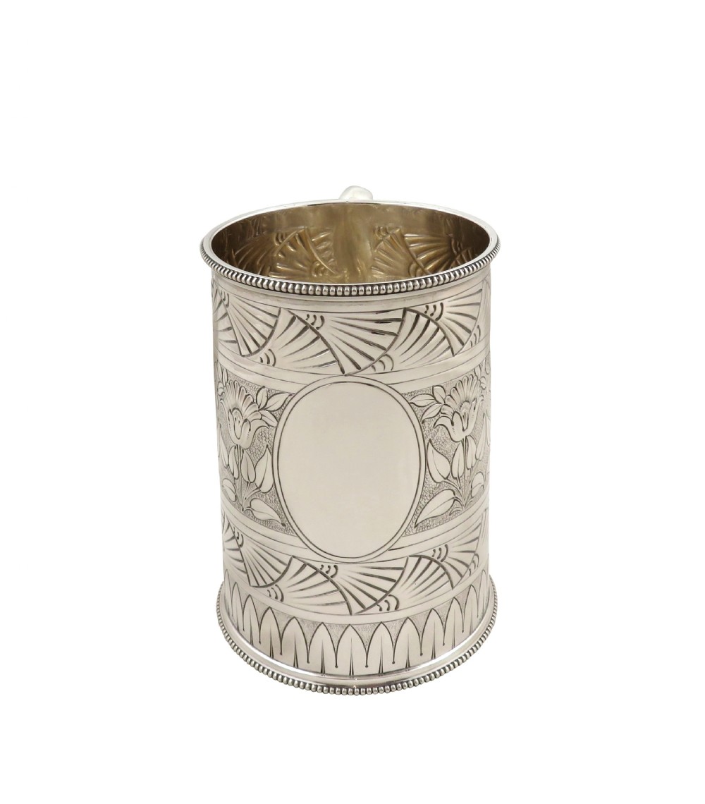 Antique Victorian Sterling Silver Pint Tankard / Mug 1900 View VI