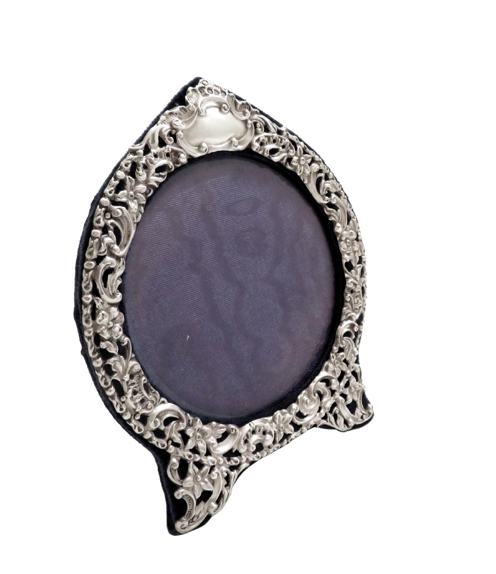 Antique Victorian Sterling Silver 5 1/2