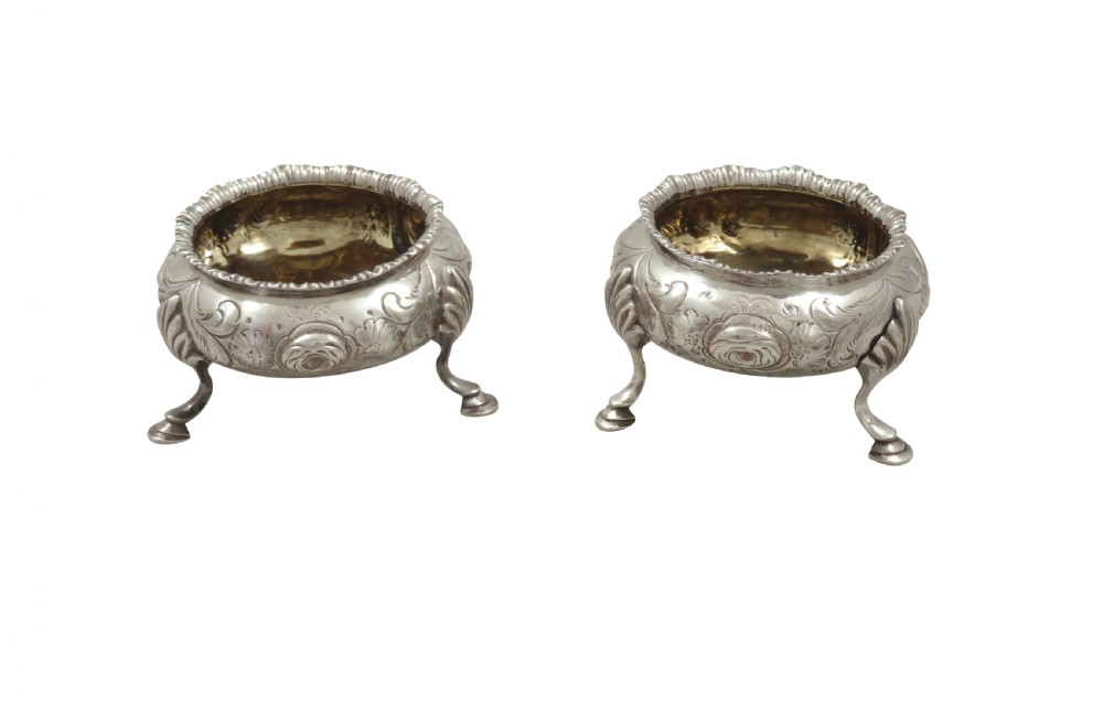 Pair of Antique Victorian Sterling Silver Salts with Crests 1854 View XII