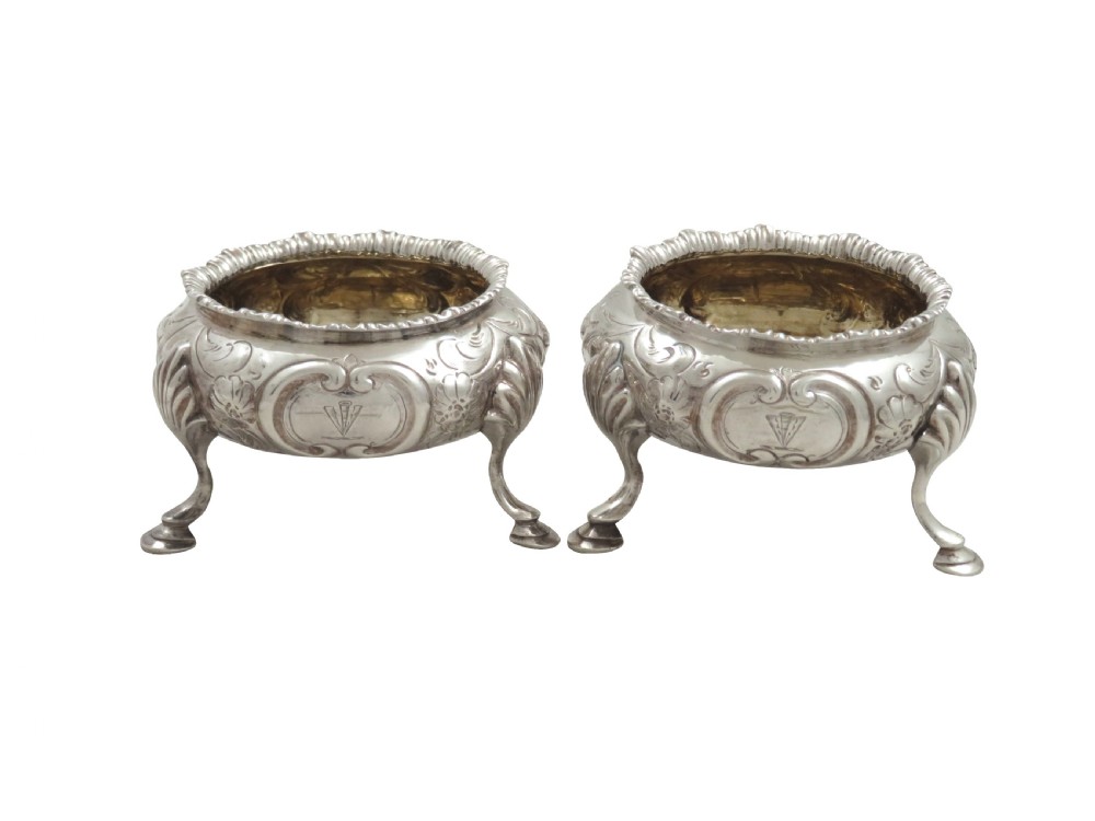 Pair of Antique Victorian Sterling Silver Salts with Crests 1854 View XV