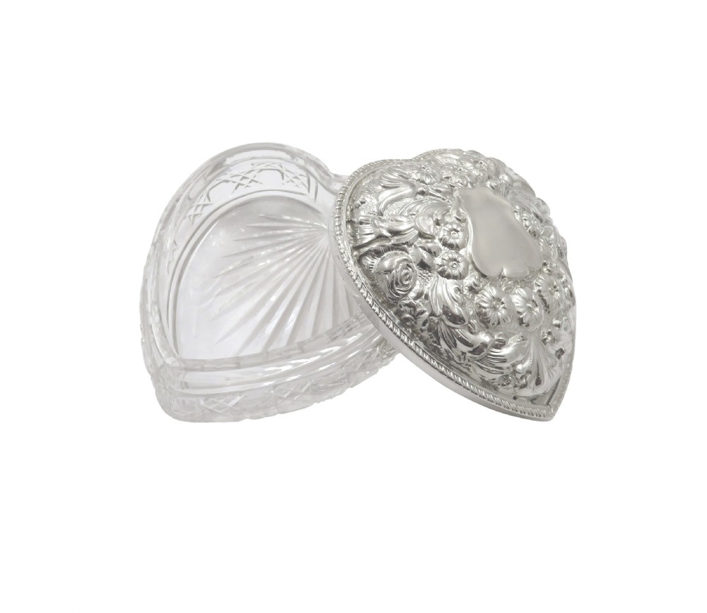 Antique Edwardian Sterling Silver & Cut Glass Heart Box 1901 View II