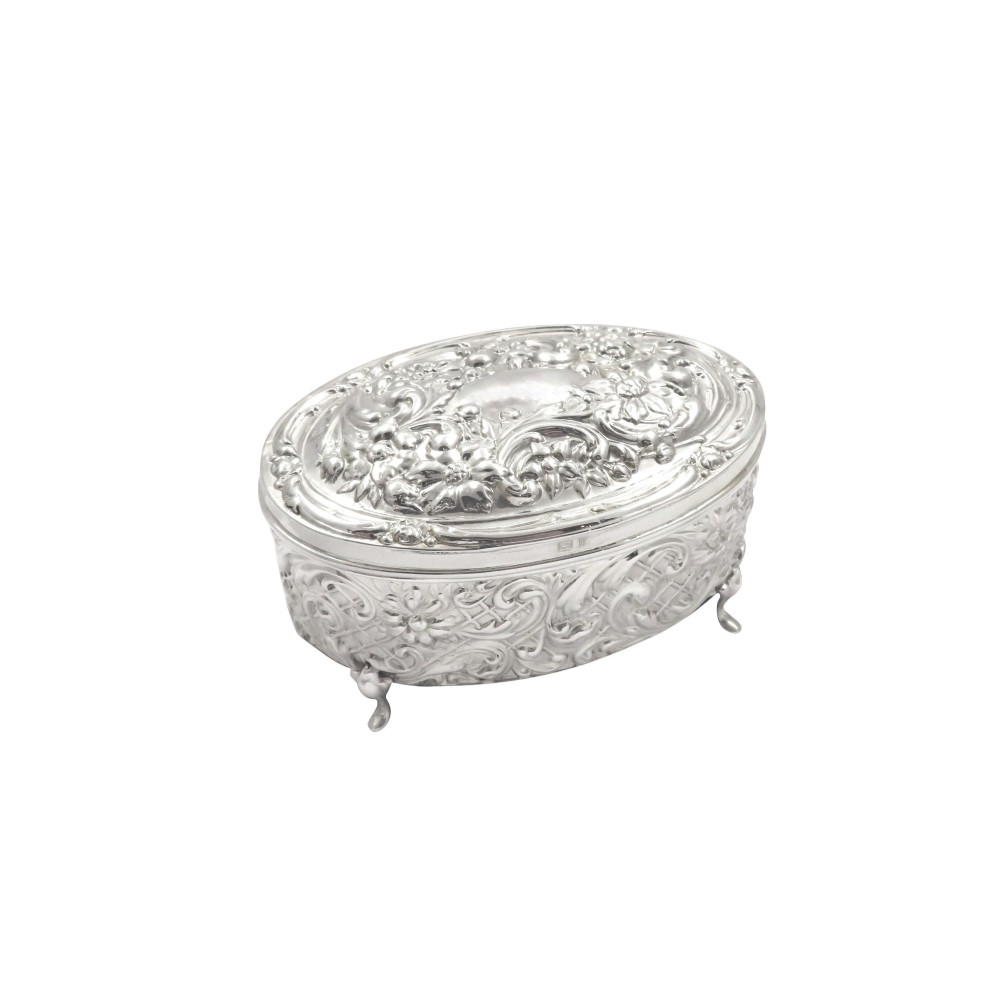 Antique Edwardian Sterling Silver Trinket box 1906