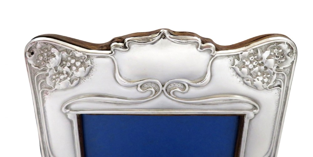Antique Art Nouveau Sterling Silver Photo Frame 1902 View III