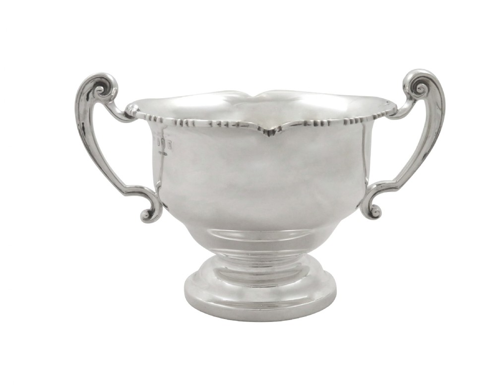 Antique Irish Sterling Silver 2 Handle Bowl - Dublin 1914 View IX