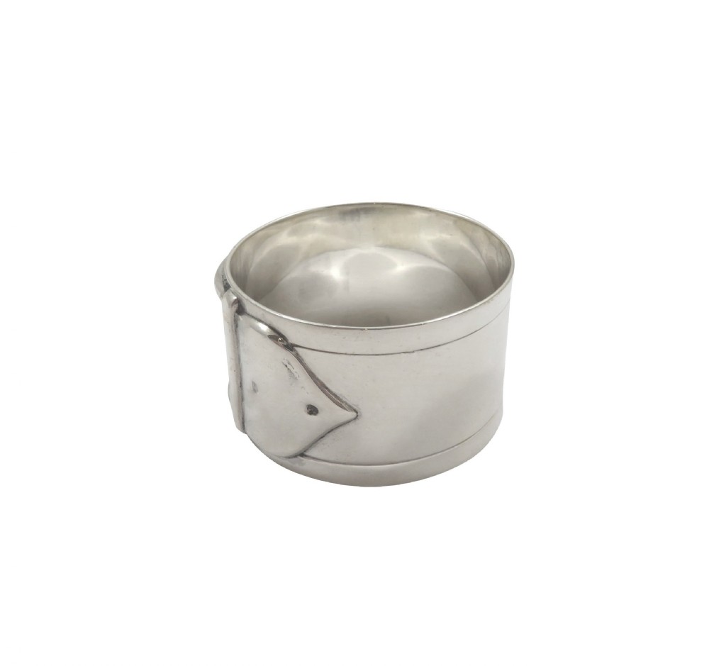 Antique Edwardian Sterling Silver 'Buckle' Napkin Ring in Case 1902 View IV