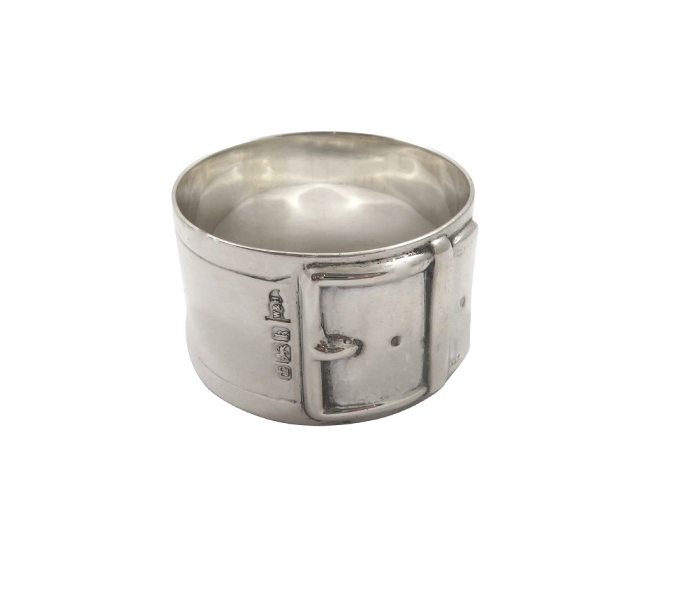 Antique Edwardian Sterling Silver 'Buckle' Napkin Ring in Case 1902 View VII