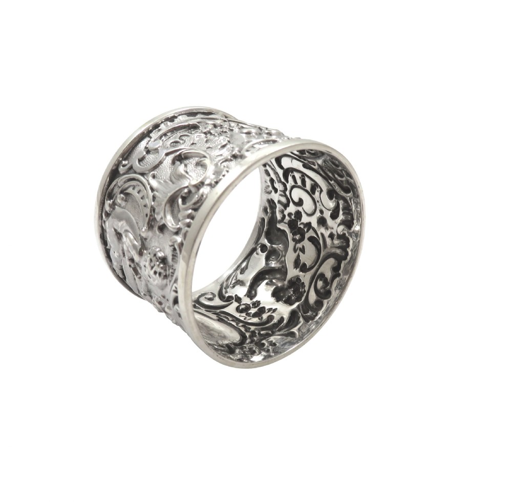 Antique Victorian Sterling Silver 'Cherub' Napkin Ring in Box 1893 View IV