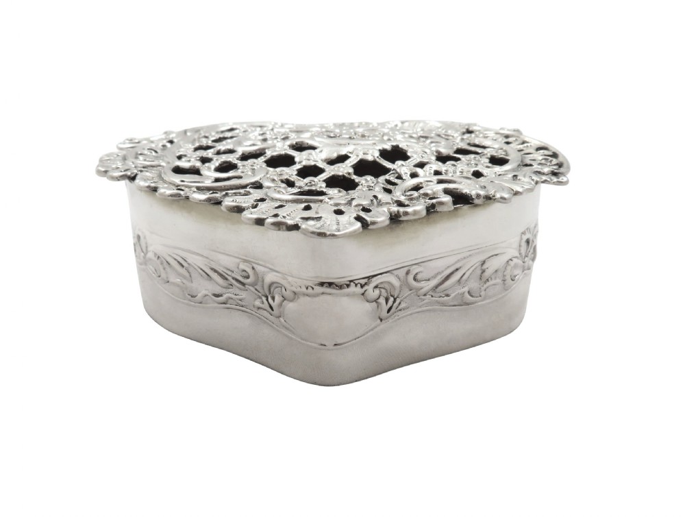Antique Victorian Sterling Silver Pierced Lid Trinket Box 1900 View IV