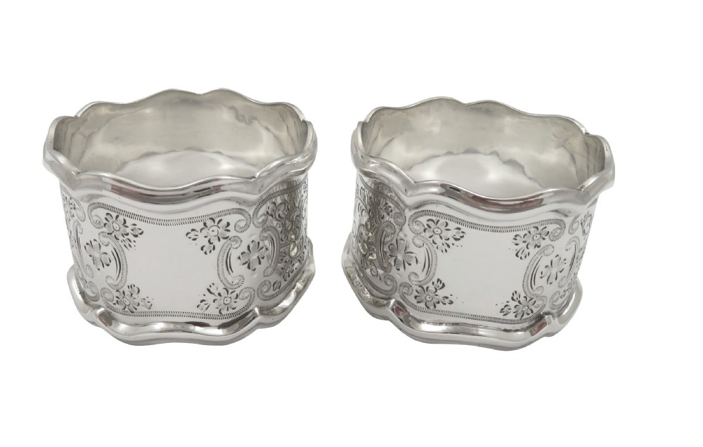 Pair of Antique Edwardian Sterling Silver Napkin Rings in Case 1909 View III