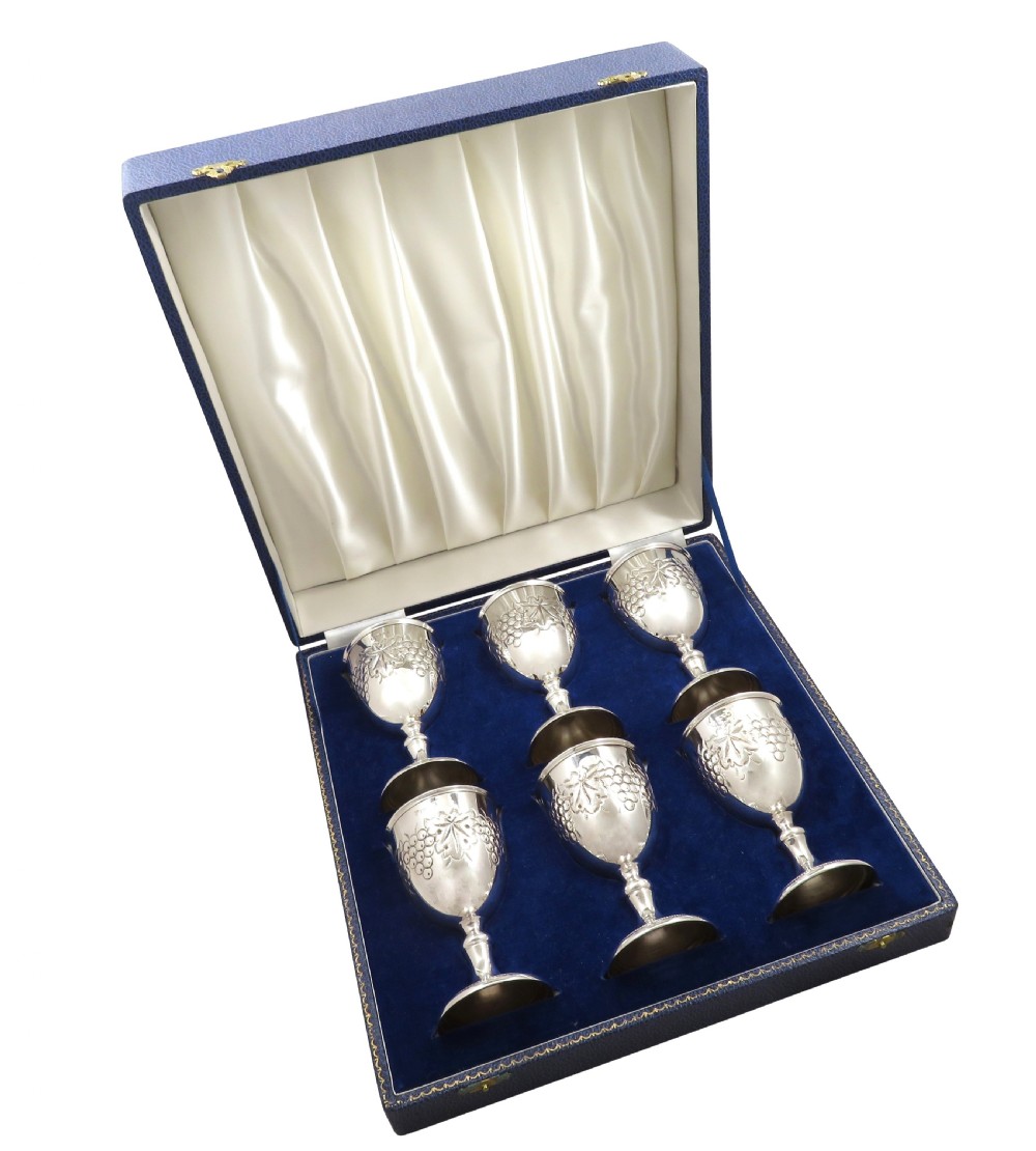 Set of 6 Vintage Sterling Silver Wine Goblets in Presentation Case View IX