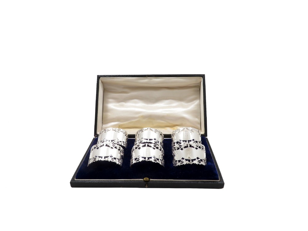 Set of 6 Antique Edwardian Sterling Silver Napkin Rings in Case  View IX