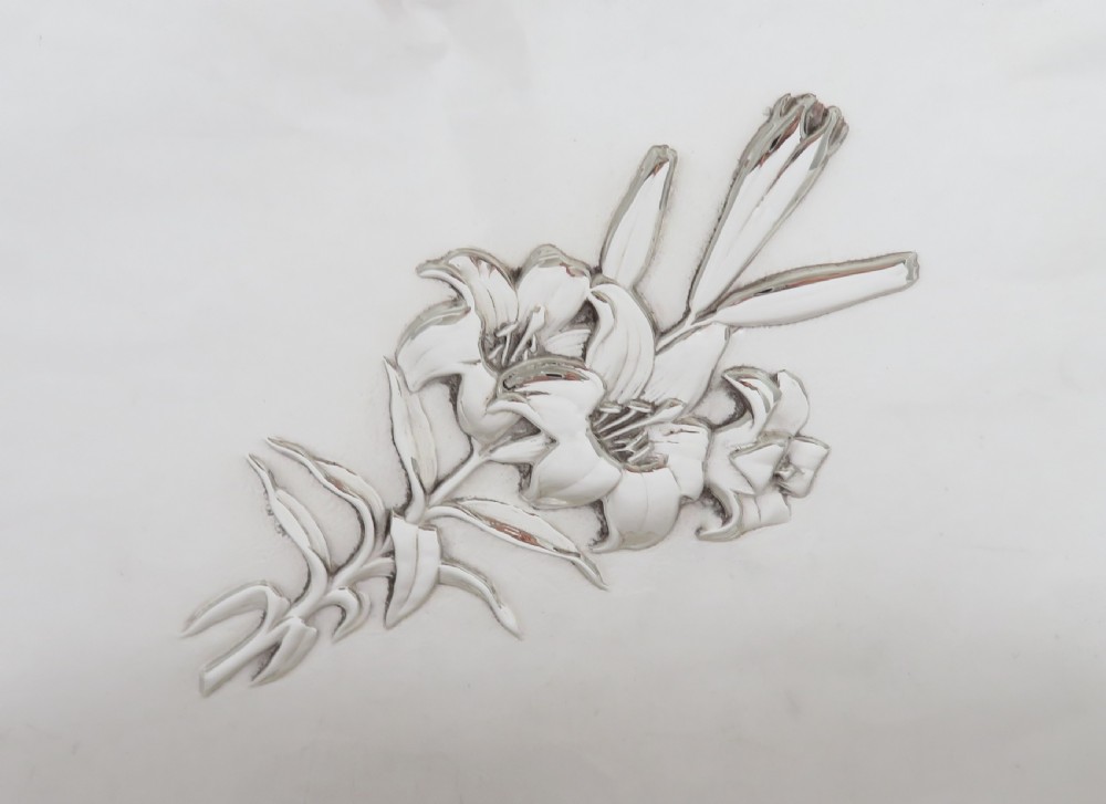 Antique Edwardian Sterling Silver Dressing Tray with Flowers 1907 View III