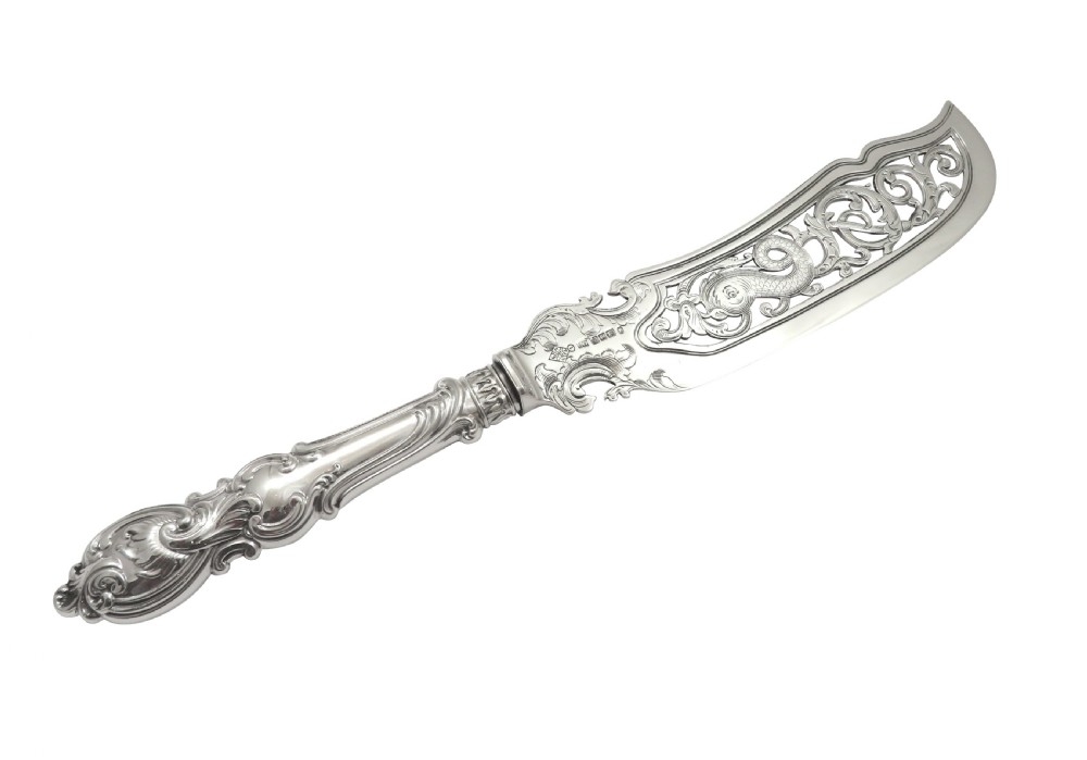 Antique Victorian Sterling Silver Fish Servers in Case 1847 View VI