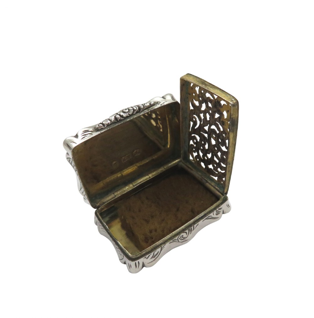 Antique Victorian Sterling Silver Vinaigrette 1857 View VIII