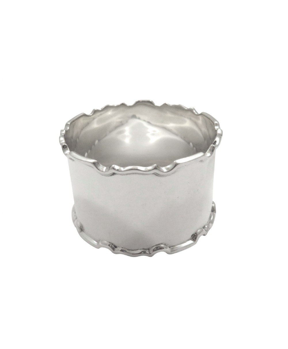 Set of 6 Antique George V Sterling Silver Napkin Rings in Case 1912 View V