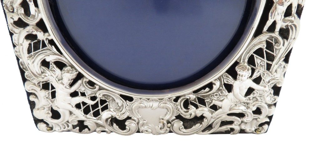 Antique Edwardian Sterling Silver Photo Frame 1902 View III