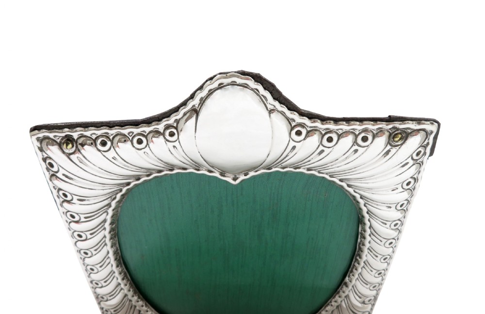 Antique Victorian Sterling Silver 'Heart' Photo Frame 1895 View IV