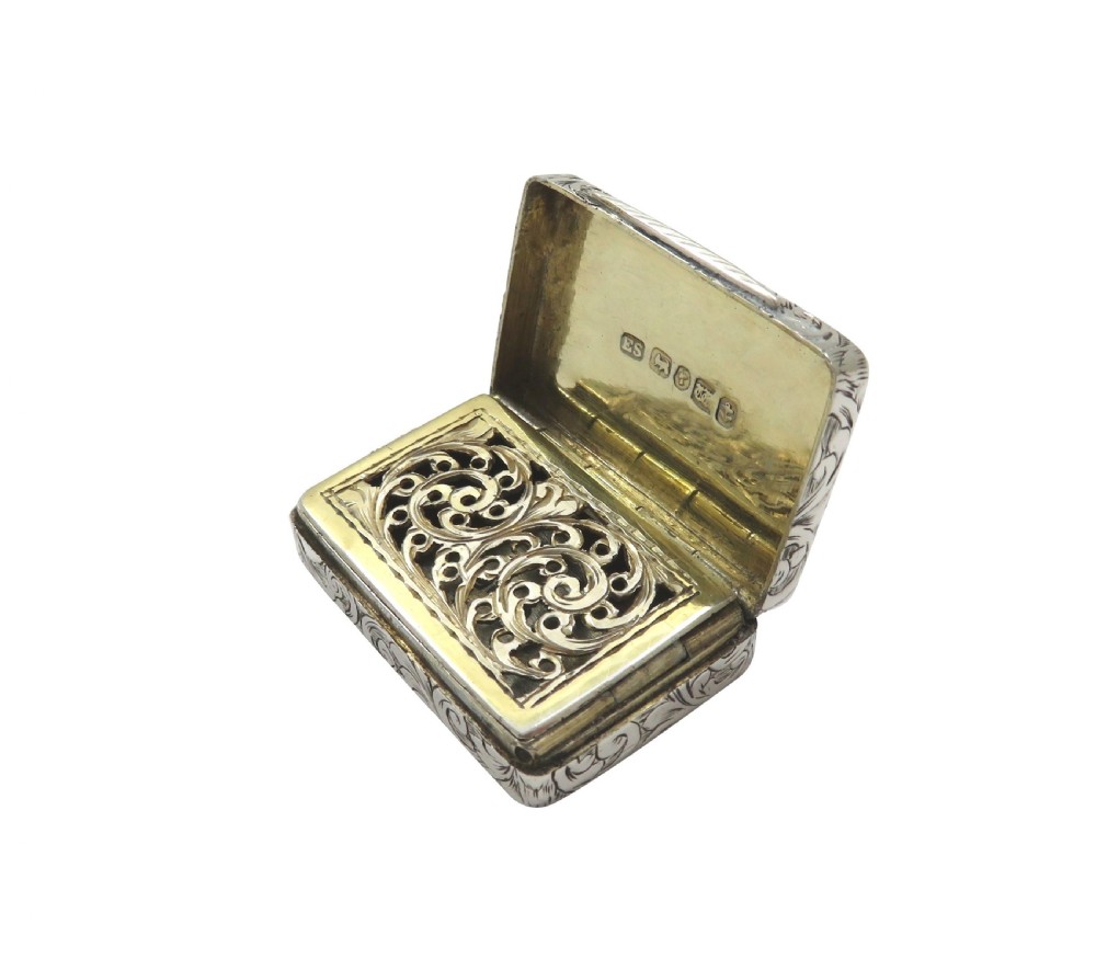 Antique Victorian Sterling Silver Vinaigrette 1845 View III