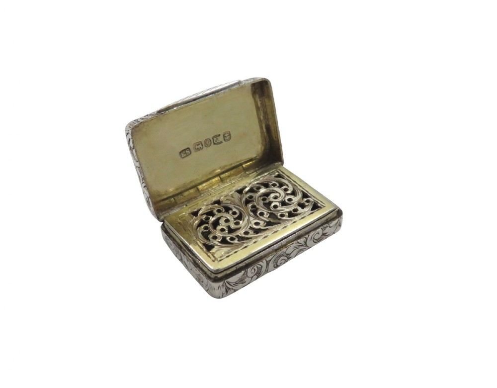 Antique Victorian Sterling Silver Vinaigrette 1845 View V