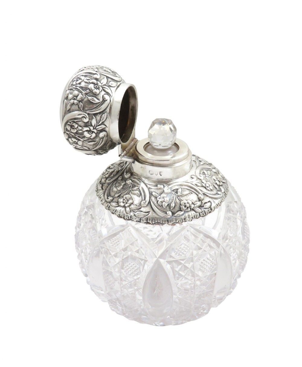 Antique Victorian Sterling Silver & Cut Glass Perfume / Scent Bottle 1894 View IV