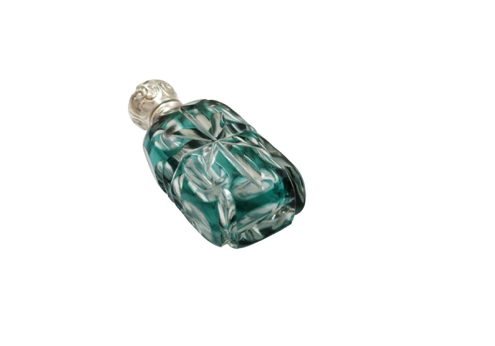Antique Victorian Silver & Green Overlay Cut Glass Scent / Perfume Bottle c1890 View VII