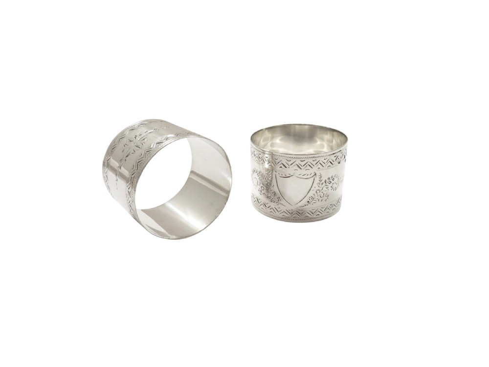 Pair of Antique Victorian Sterling Silver Napkin Rings in Case 1890 View VII