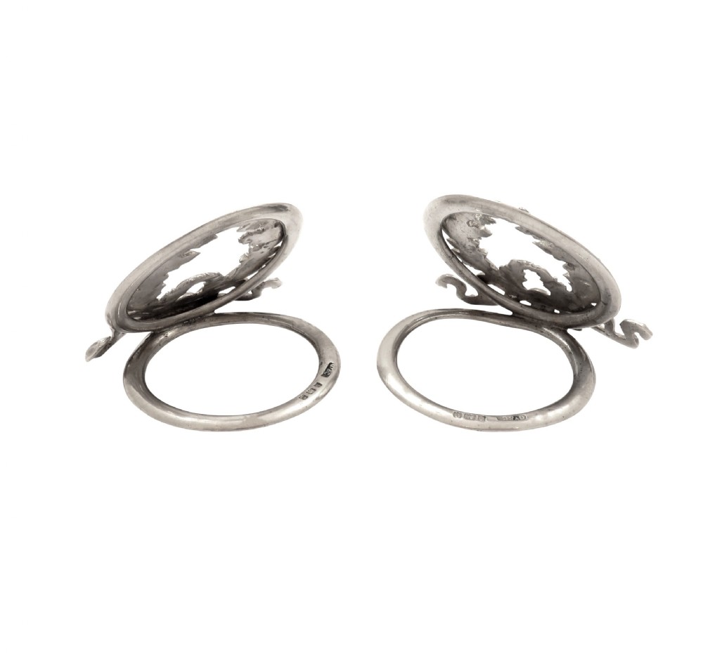 Pair of Antique Edwardian Sterling Silver 'Laurel Wreath' Menu Holders 1904 View VI