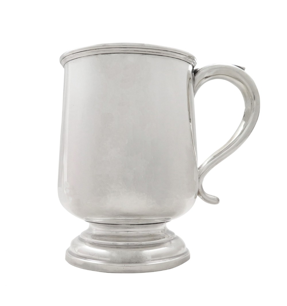 Antique George V Sterling Silver Pint Tankard / Mug 1933 View V