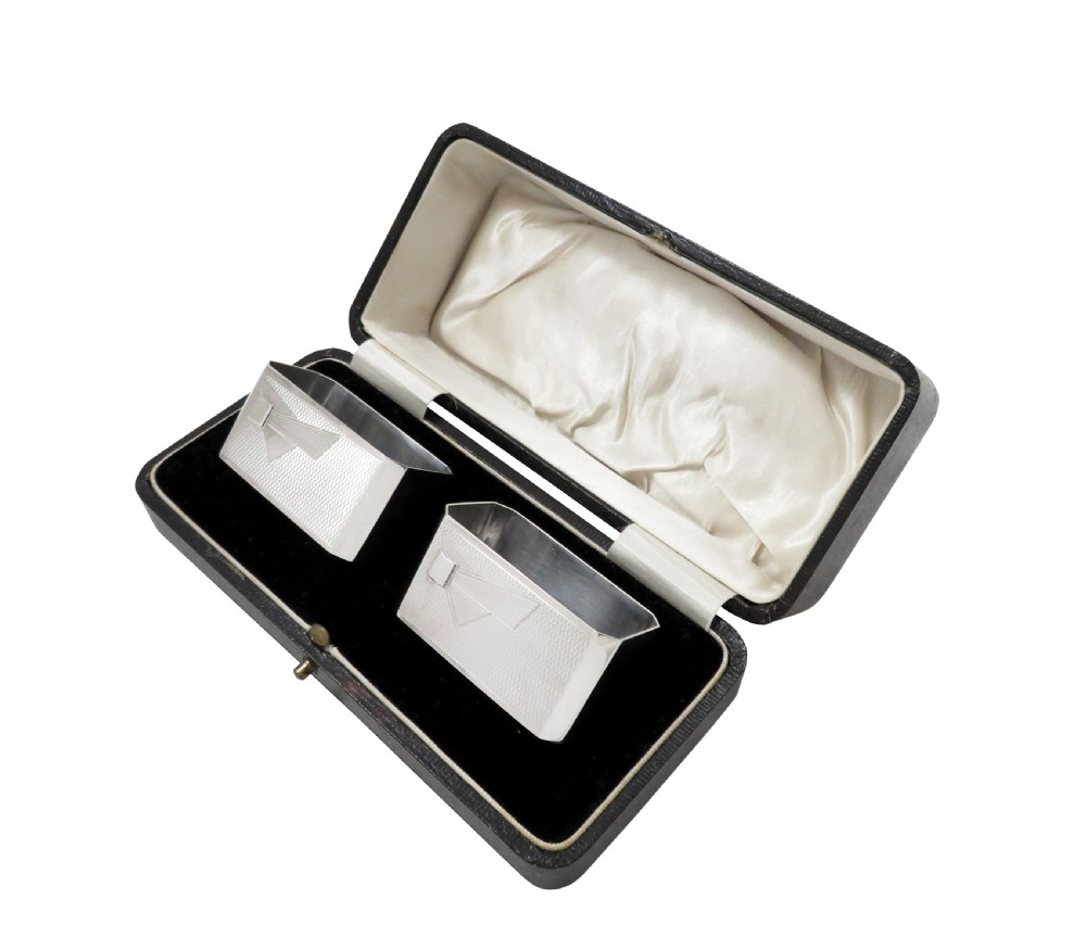 Pair of Antique Art Deco Sterling Silver Napkin Rings 1931 View IX