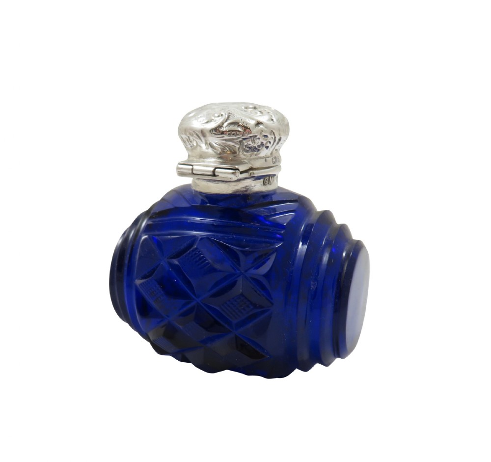 Antique Victorian Sterling Silver & Blue Cut Glass Scent / Perfume Bottle 1897 View X