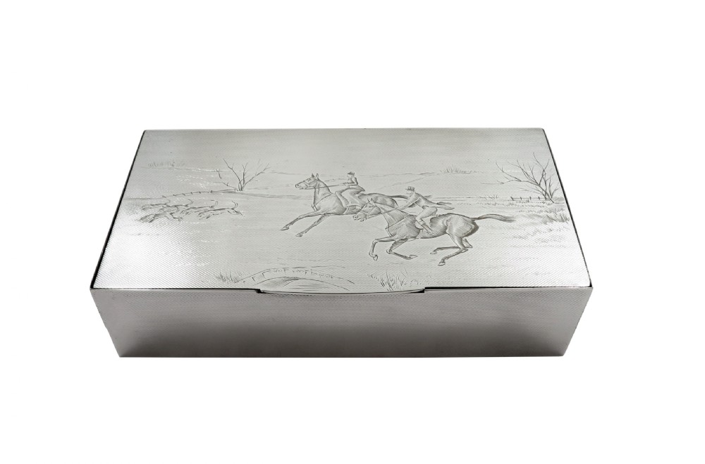 Antique Sterling Silver Cigarette / Table Box with Hunting Scene 1939 View VIII