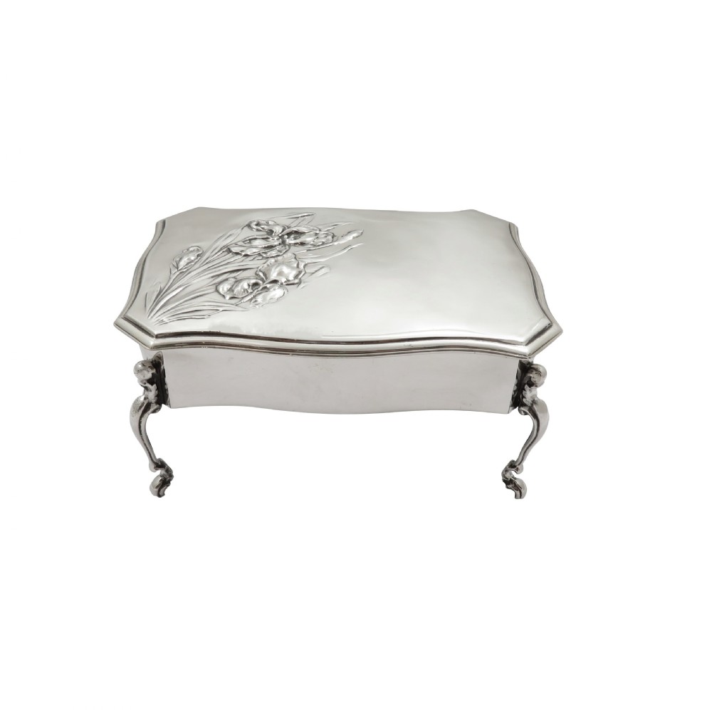 Antique Edwardian Sterling Silver Trinket Box on Legs 1904 View IX