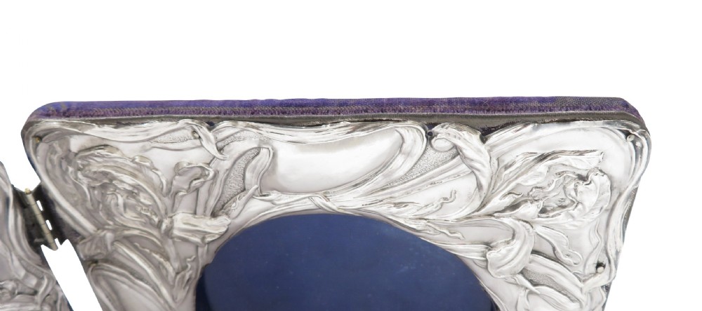 Antique Art Nouveau Sterling Silver Double Hinged Folding Photo Frame 1903 View IV
