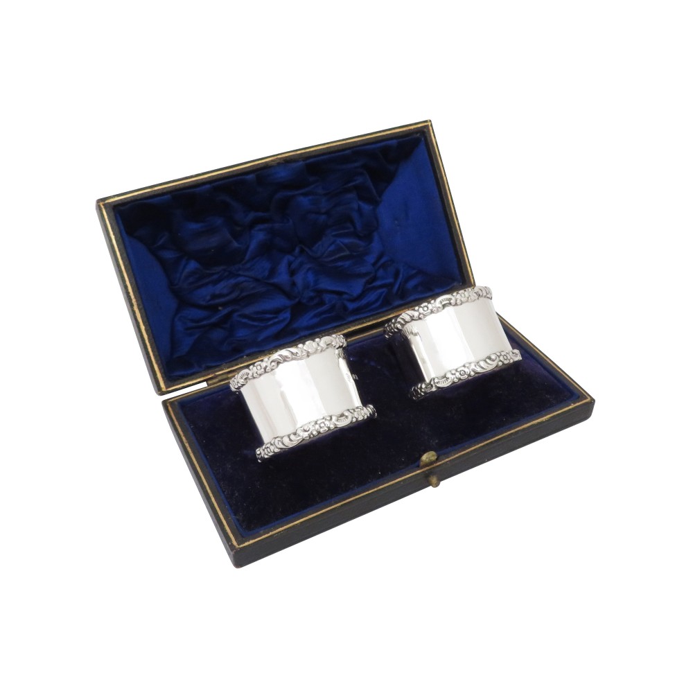 Pair of Antique Edwardian Sterling Silver Napkin Rings in Case 1910
