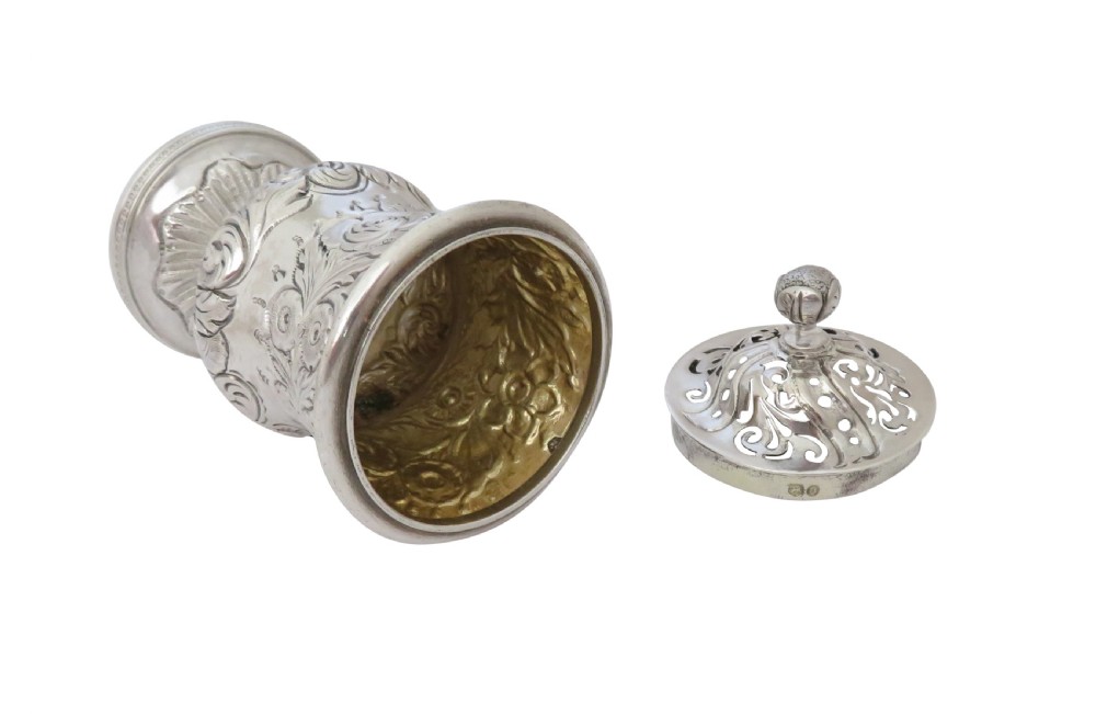 Antique Georgian Sterling Silver Pounce Pot 1829 View III