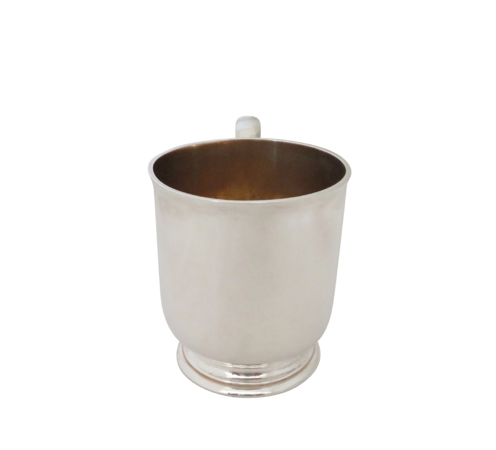 Antique George V Sterling Silver Christening Mug/Tankard in Case - Garrards 1917 View VIII