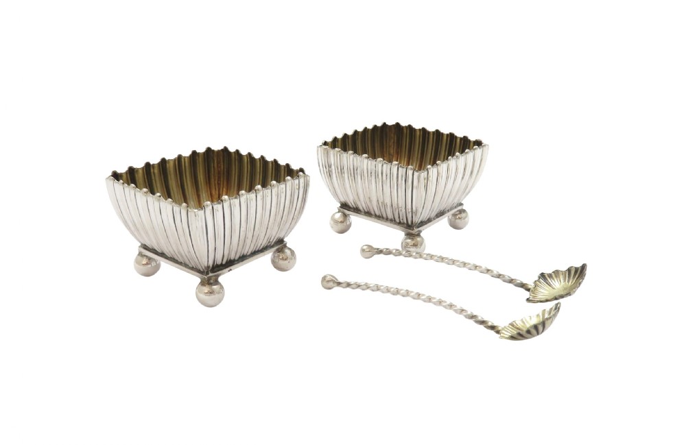 Pair of Antique Victorian Sterling Silver Salts & Spoons in Case 1884 View VII