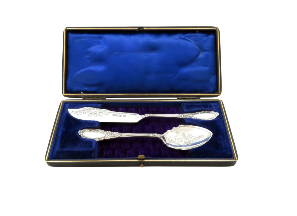 Antique Edwardian Sterling Silver Jam Spoon & Butter Knife in Case 1904 View X