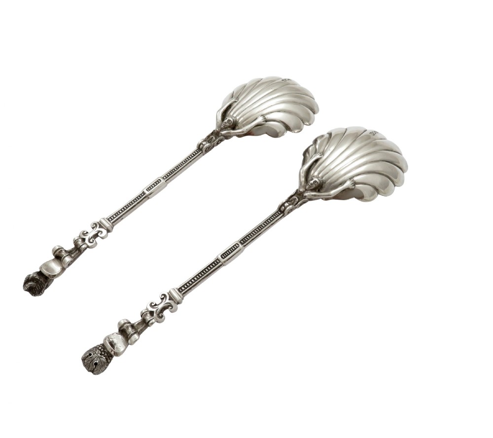 Unusual Pair of Antique Edwardian Sterling Silver Serving Spoons in Case 1903 View V