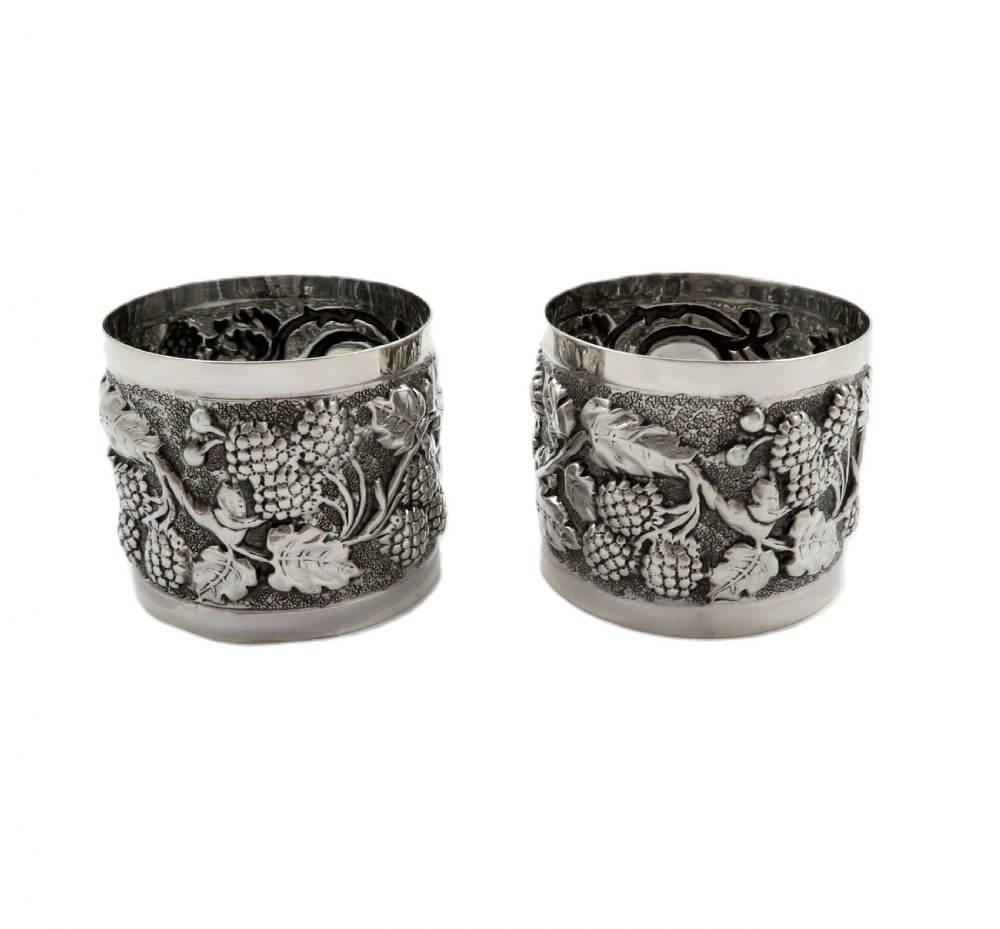 Pair of Antique George V Sterling Silver 'Grape & Vine' Napkin Rings in Case 1911 View VI