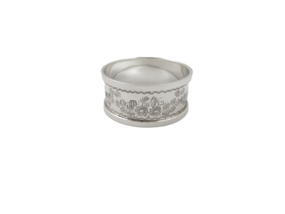 Set of 6 Antique Victorian Sterling Silver Napkin Rings in Case 1899 View V