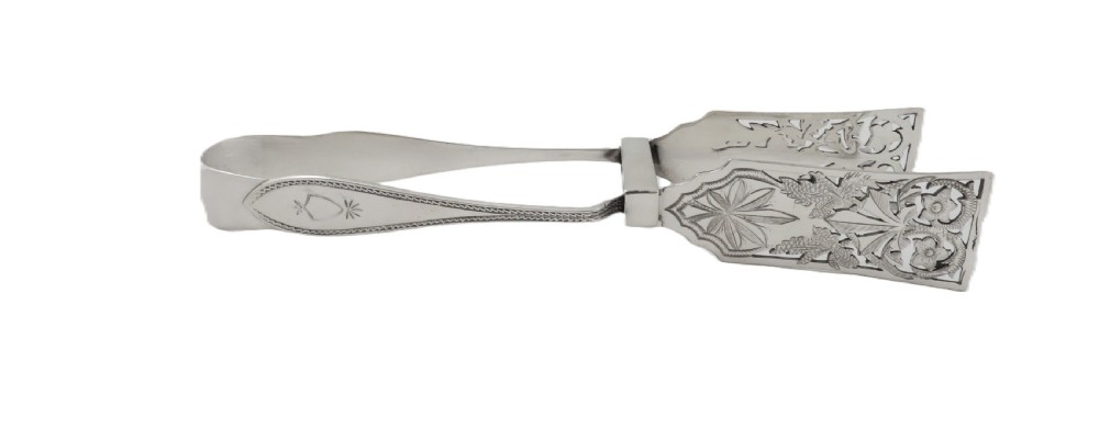 Pair of Antique Edwardian Sterling Silver Cake Serving Tongs 1901 View VII