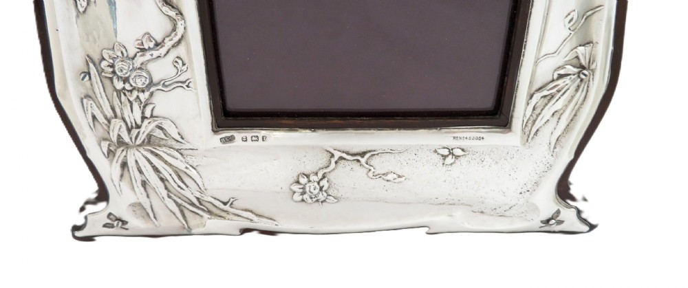 Antique Art Nouveau Sterling Silver 'Bird' 9
