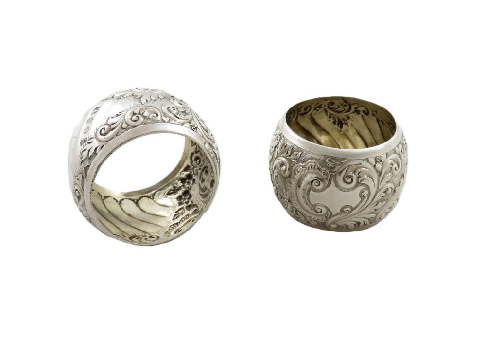 Pair of Antique Scottish Sterling Silver Napkin Rings in Case - Glasgow 1900 View V