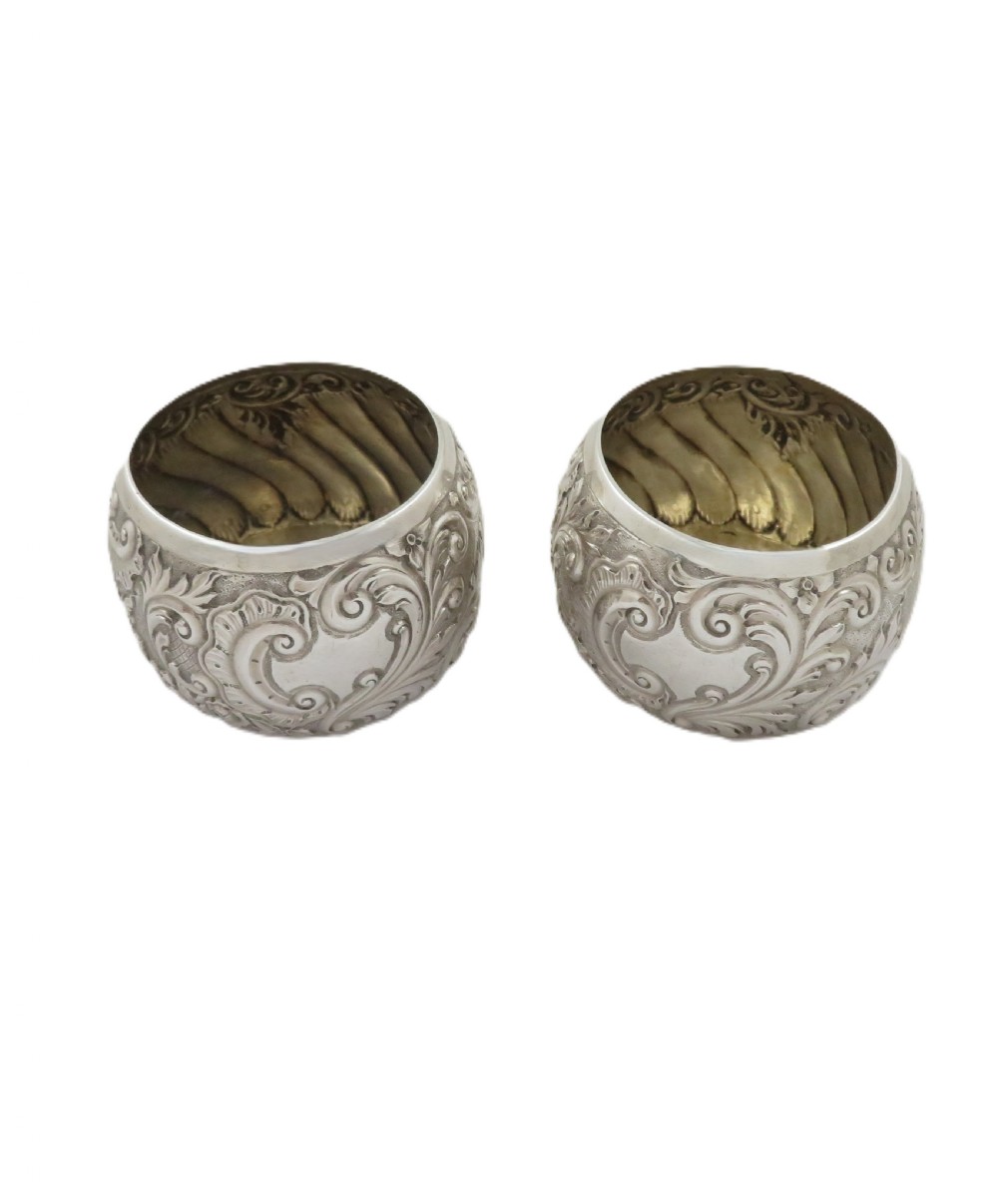 Pair of Antique Scottish Sterling Silver Napkin Rings in Case - Glasgow 1900 View IX