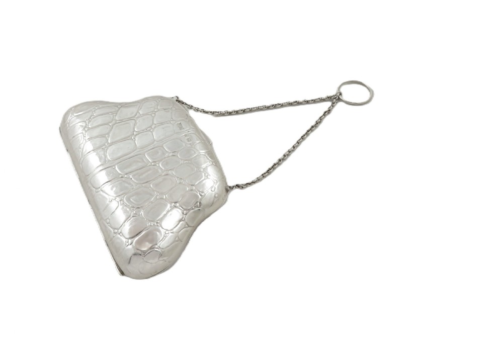 Antique Edwardian Sterling Silver 'Crocodile' Purse 1910 View VII