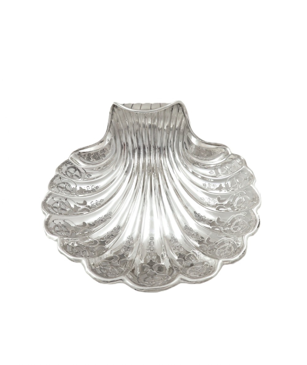 Antique Victorian Sterling Silver Pierced Shell Dish 1896 View IV