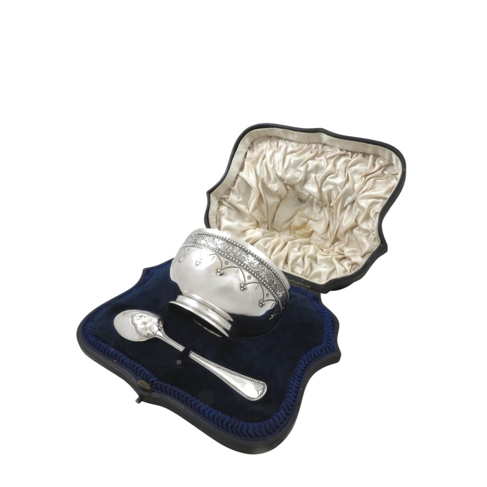 Antique Victorian Sterling Silver Sugar Bowl & Spoon in Case 1873