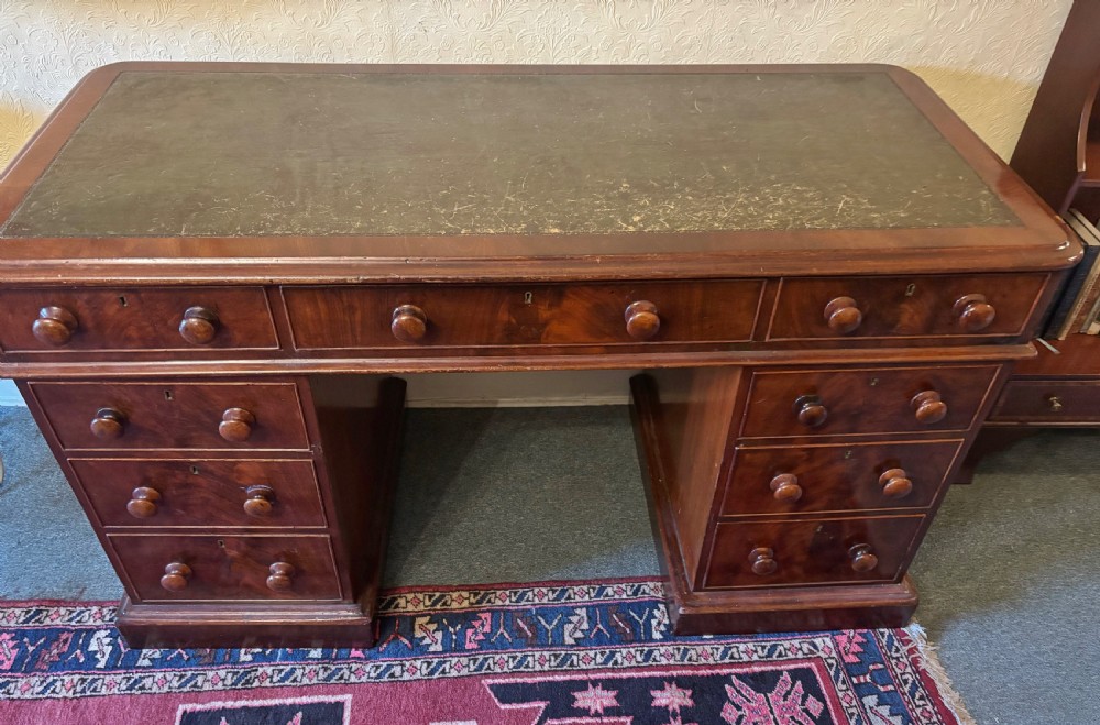 Victorian mahogany pedestal desk View XI